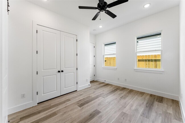 Building Photo - 8506 Wileyvale Rd