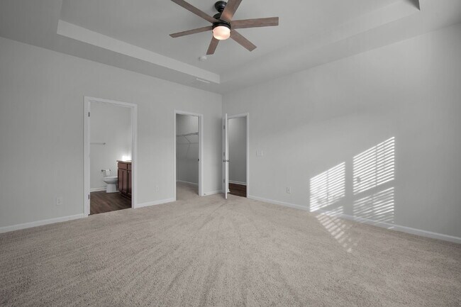 Building Photo - Beautiful home located in The Commons subdivision