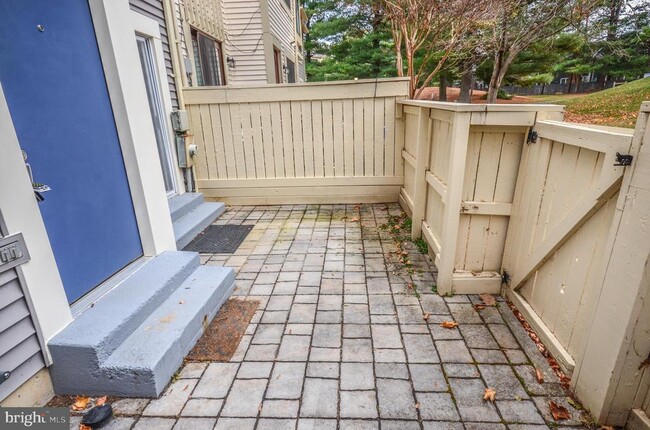 Building Photo - 9316 Jarrett Ct