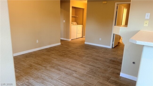 Building Photo - 9050 W Warm Springs Rd