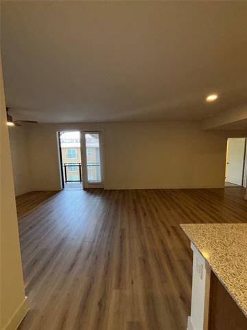 Building Photo - 300 N McDonald St