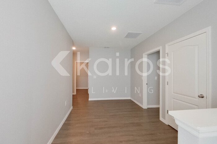 Building Photo - 31954 Katelin Cir