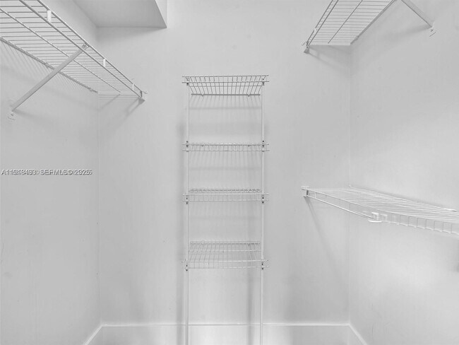 Building Photo - 2071 Renaissance Blvd