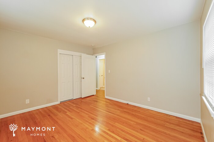 Building Photo - 4503 E 112 Terrace