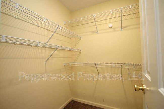Building Photo - 407 Soft Breezes Ln