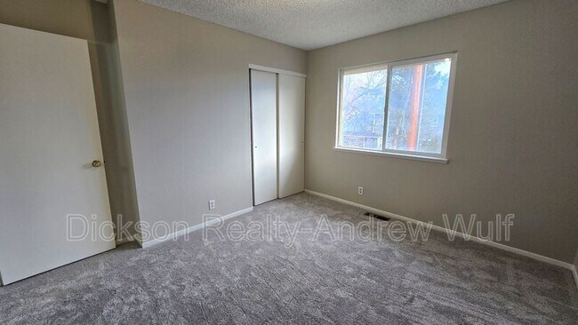 Building Photo - 2530 Keystone Ave