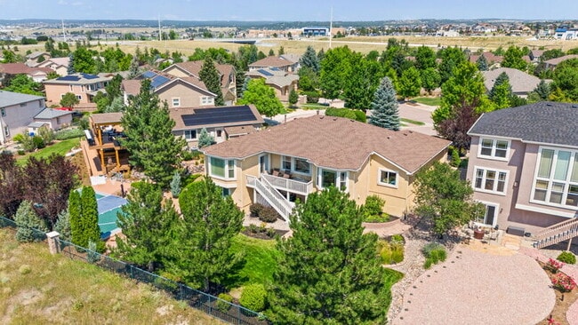 Building Photo - 10214 Pine Glade Dr