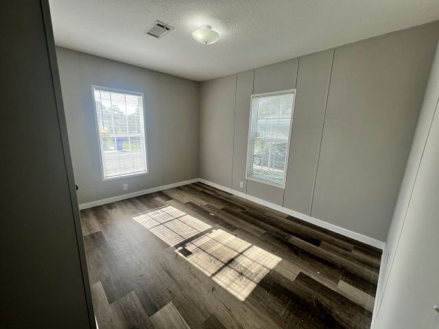 Building Photo - 1644 Sunburst Dr