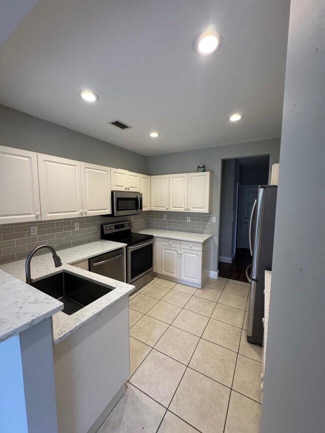 Building Photo - 12502 NW 56th St