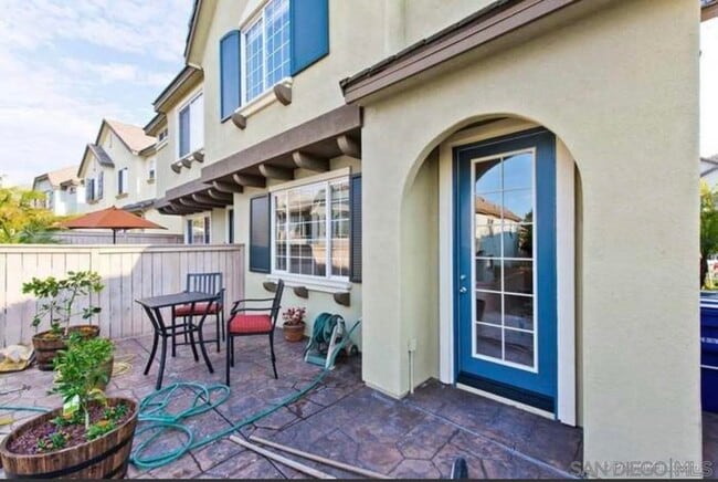 Building Photo - 1845 Monaco Dr