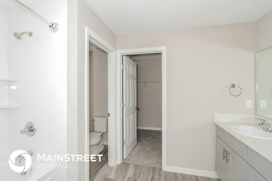 Building Photo - 5512 Arlington River Dr.