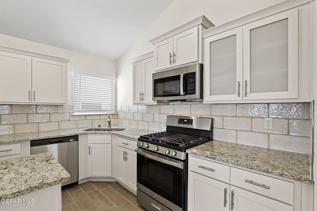 Building Photo - 12553 Cayo Norte Dr