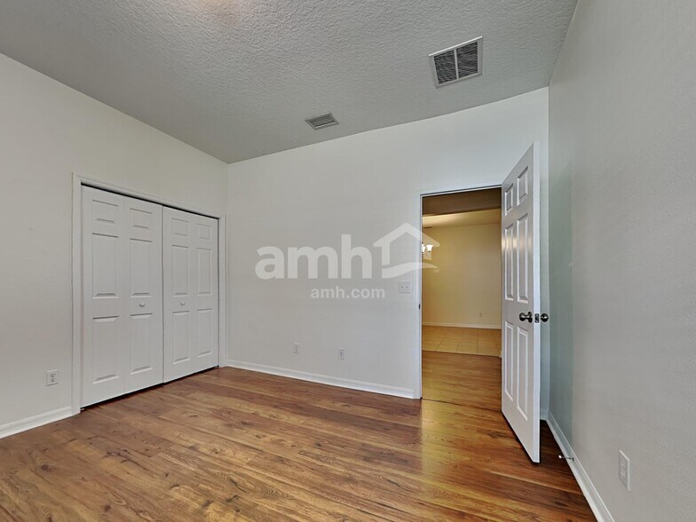 Building Photo - 6226 Bridgevista Dr