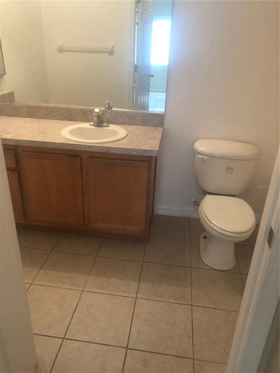 Building Photo - 9619 Lakedale Way