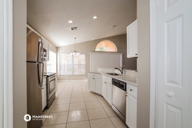 Building Photo - 2360 Lily Pad Ln