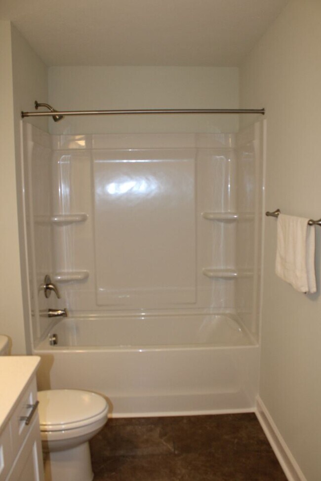 Building Photo - New 3 Bedroom 2 Bath Grovetown