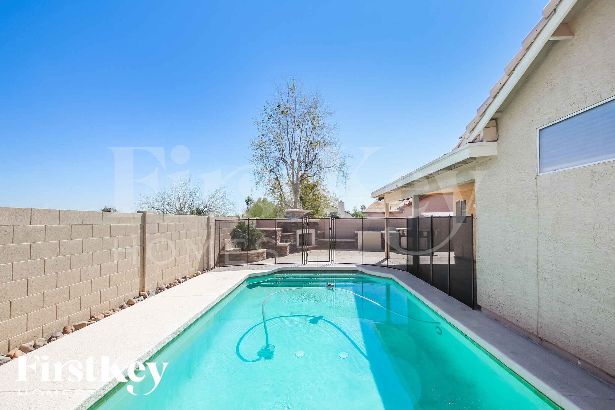 Building Photo - 15077 N 85th Ave