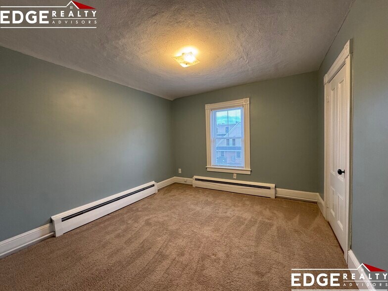 Building Photo - 24 Union St