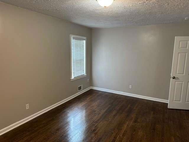 Building Photo - 1307 Lorenzo Dr SW