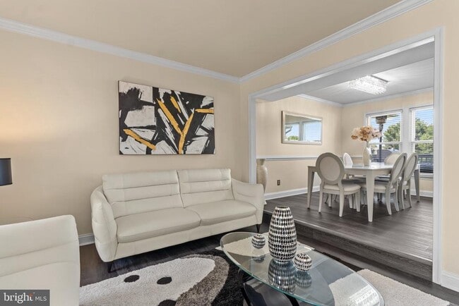 Building Photo - 18318 Lyles Dr
