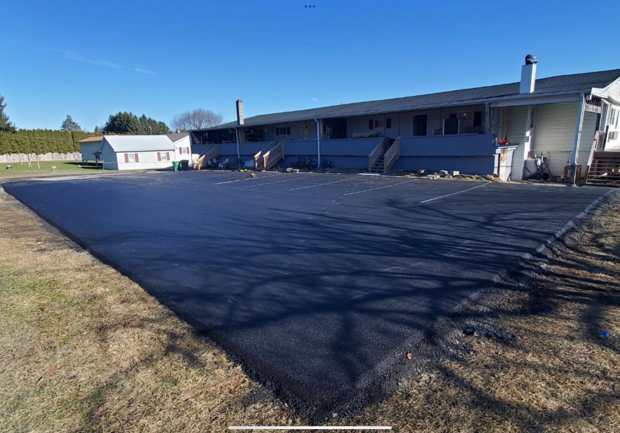 Building Photo - 355 S Hokendauqua Dr