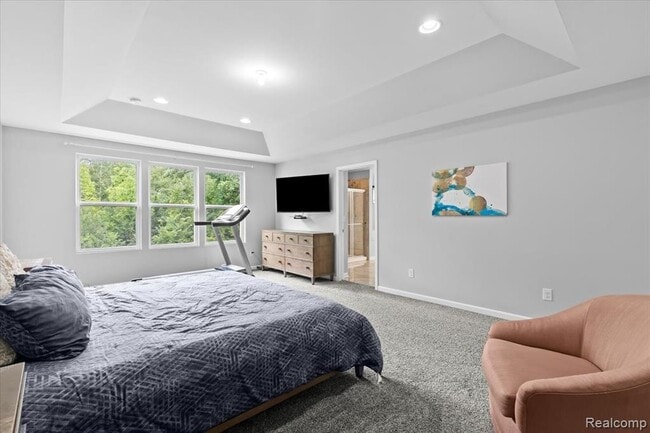 Building Photo - 49645 Hartwick Dr