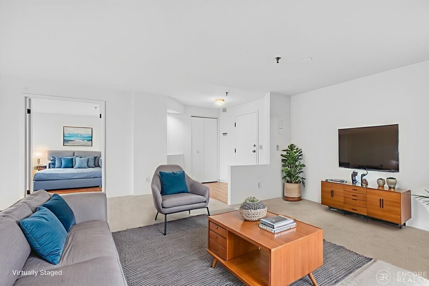 Building Photo - 394 Ocean Ave