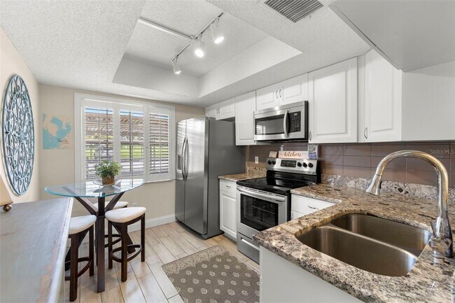 Building Photo - 1370 Heather Ridge Blvd