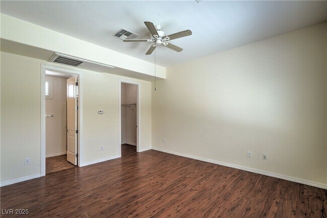 Building Photo - 2180 Waterton Rivers Dr
