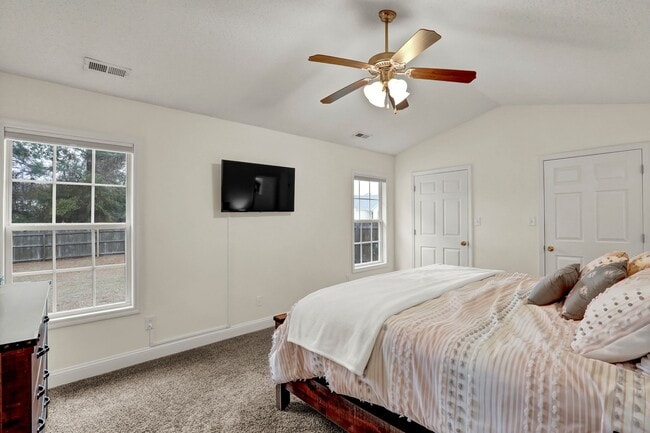 Building Photo - Compass Point - Vacation Rental - Sneads Ferry, NC