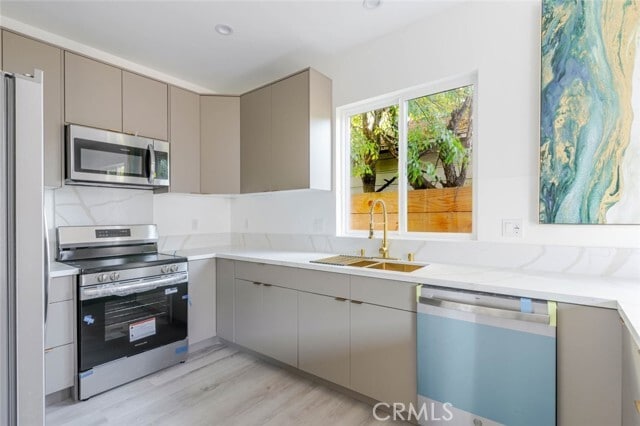 Building Photo - 17428 Roscoe Blvd