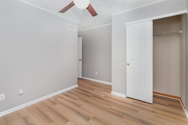 Building Photo - 10116 Winding River Way
