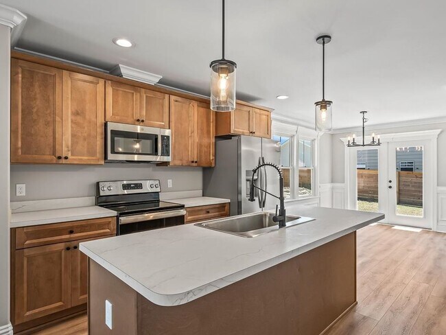 Building Photo - Fresh Start? Check Out This 3BR Beauty for $1650!