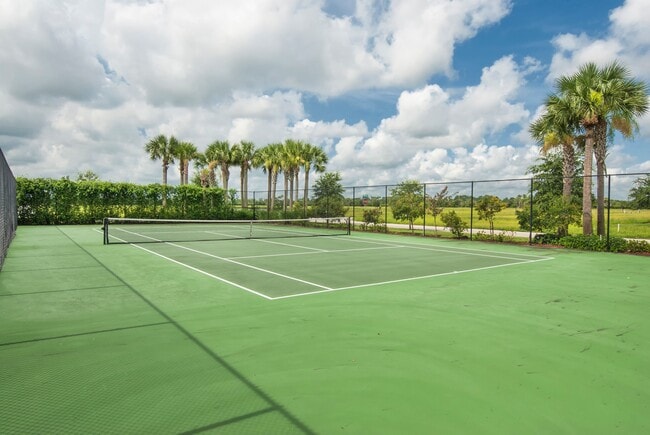 Building Photo - 9986 E Villa Cir