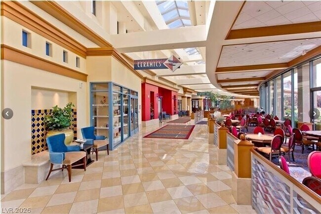 Building Photo - 2656 Riceville Dr
