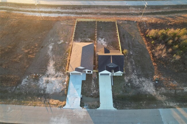 Building Photo - 11141 Rd 5503