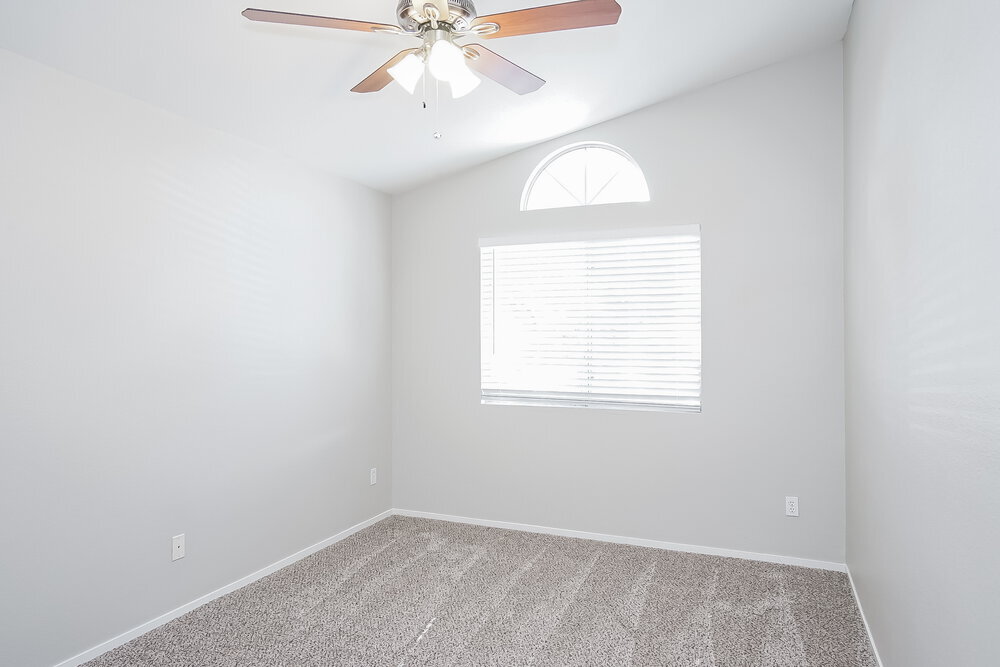 Building Photo - 7028 Village Shore Ct