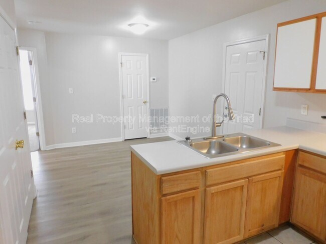 Building Photo - 3211 North O.Henry Boulevard