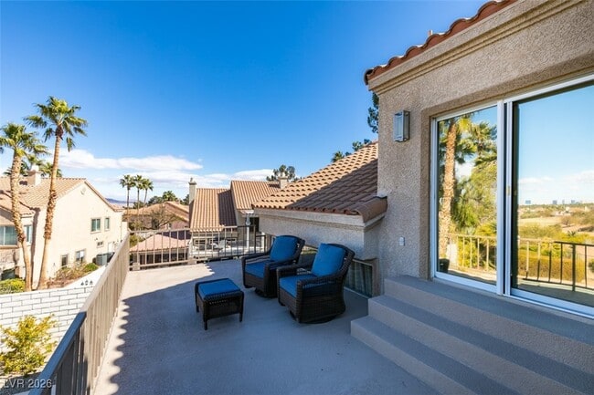 Building Photo - 54 Grossinger Ct