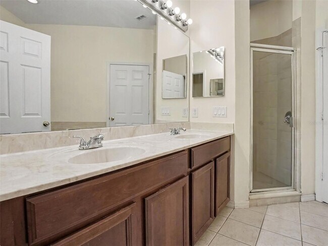 Building Photo - 1114 Limestone Run
