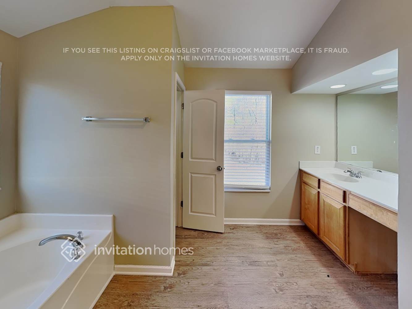 Building Photo - 429 Simonton Oak Ln SE