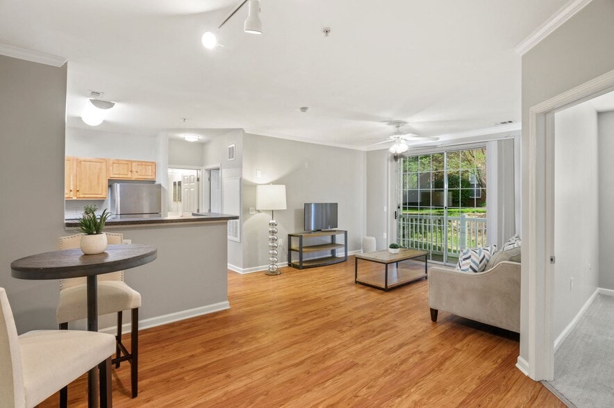 Building Photo - The Residences at King Farm Apartments