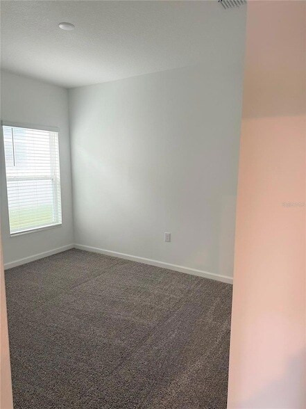 Building Photo - 355 Loch Ct