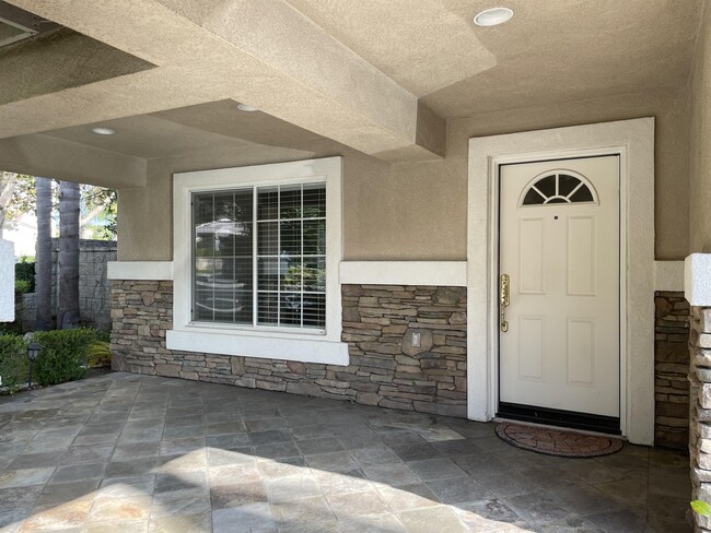 Building Photo - 1167 Innisfree Ct
