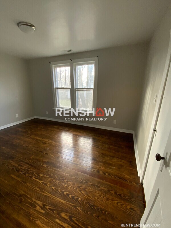 Building Photo - 206 S Trenton St