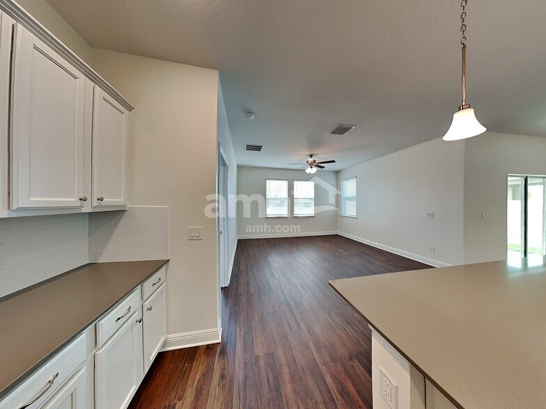 Building Photo - 2861 Ponds Trl