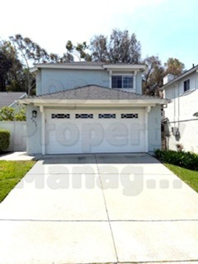 Building Photo - Beautiful 3 bed / 2.5 bath / 1,227 sqft House in Oceanside's Emerald Point