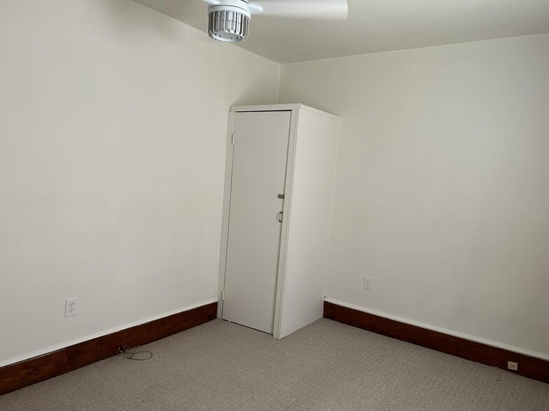 Bedroom 2 - 2317 Moir St NE