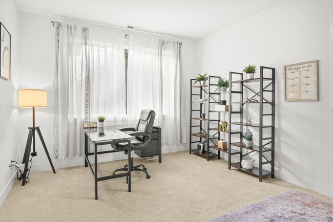 Building Photo - 5891 SW 67th Pl