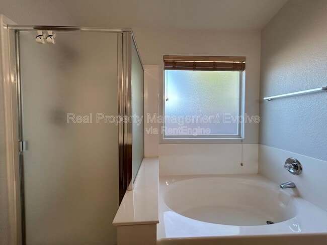 Building Photo - 16036 N 11th Ave